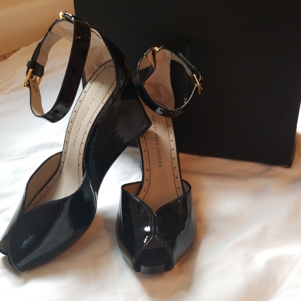Marc Jacob's black patent leather 37.5